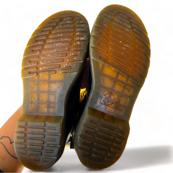 DR. MARTENS 1460 BOOTS - Picture 5 of 7